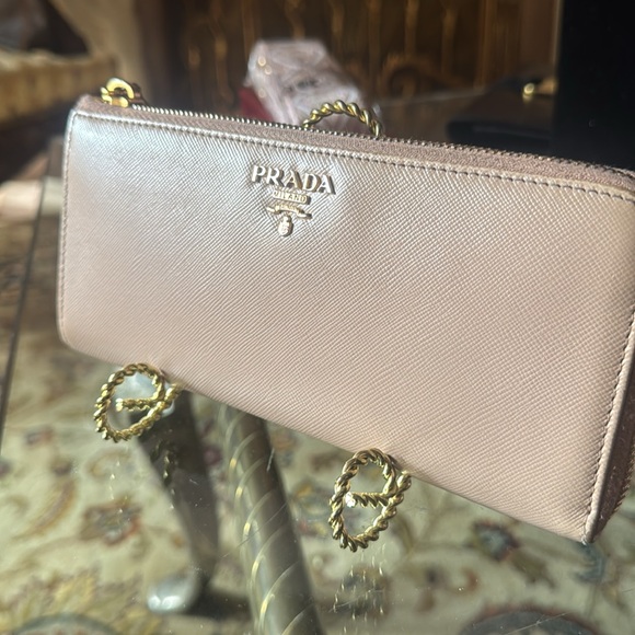 Prada Wallet - Picture 2 of 11